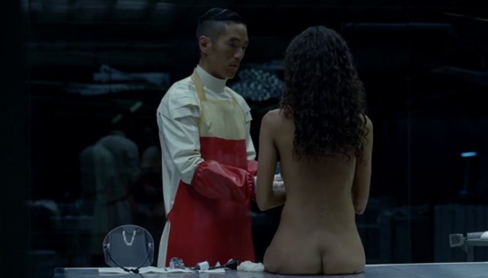 Thandie Newton nude scene – Westworld s01e06 (2016)